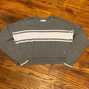 Hollister Cropped Sweater XS Gray